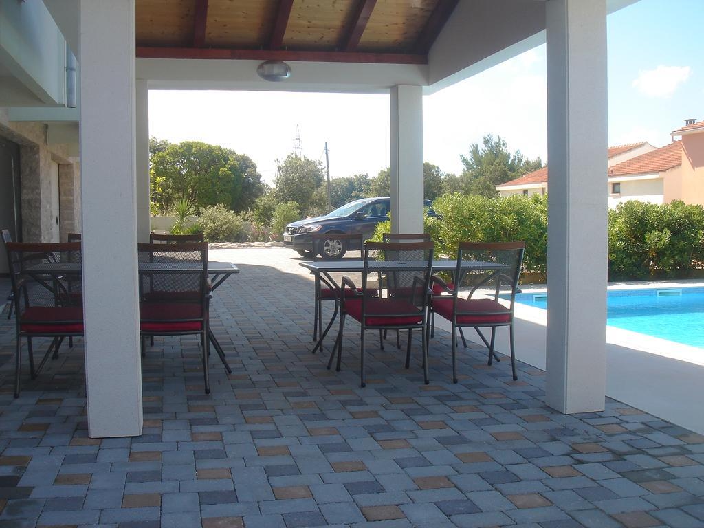 Villa Laurus Kozino Luaran gambar